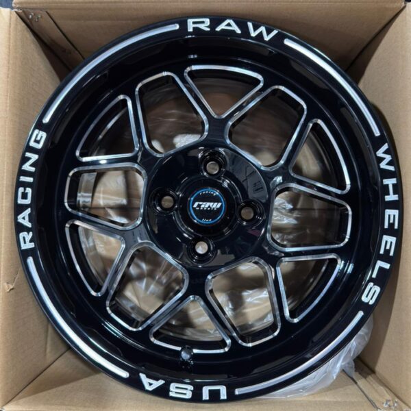 15 4X100 RAW SIX1570 ET35 CB72,6 Black Milling