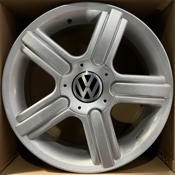 17 4X100 VOLCANO SPACE PRATA (T.6)