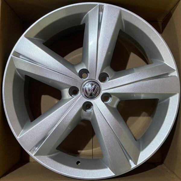 18 5X100 BRW1730 PR1 (T.6)
