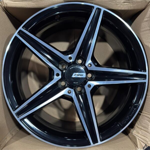 18 5X112 X1 BD T.8 et45 cb66,6 (Mercedes)
