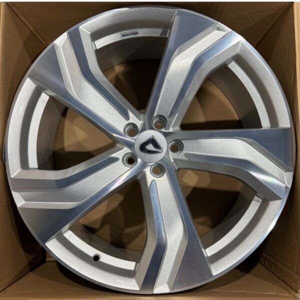 20 5X113 ULTIMATE Diamantada Prata et45 T7,5