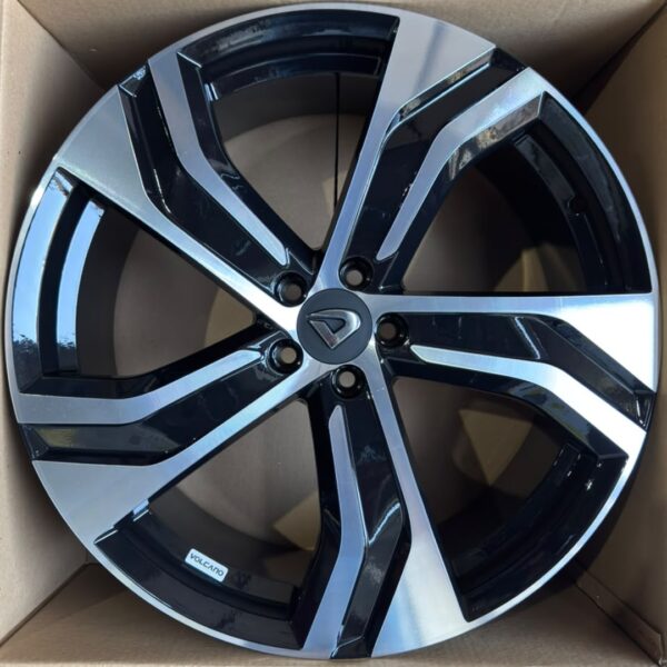 20 5X113 ULTIMATE Diamantada PRETA et45 T7,5