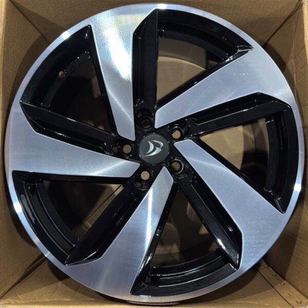 18 5X100 BRW1330 PD