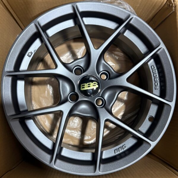 15 4X100 F1153 MATT GRAY T.7 ET 35 CB73,1
