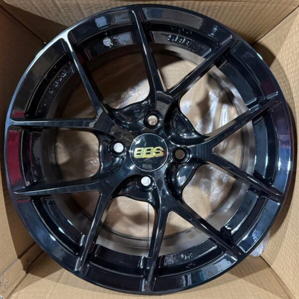 15 4X100 F1153 BLACK T.7 ET 35 CB73,1