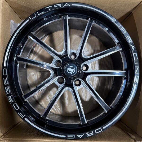18 5X114 F2482 BLACK MILLING ET39 T.8,5 CB73,1