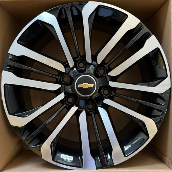 18 6X139 Tennessee S10 High country 2025 Diam.Preta