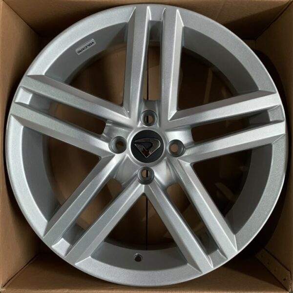 17 4X100 NEW STRONG PRATA ET45 (T.6)