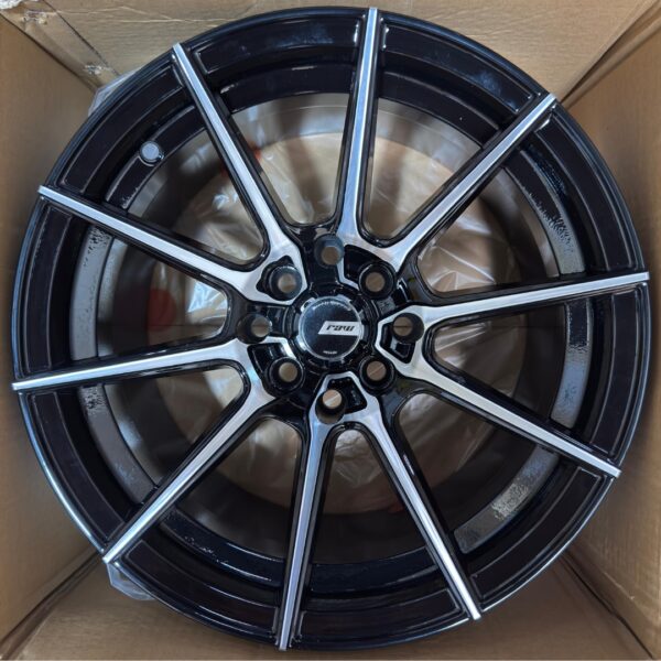 15 4X100/114 QC1675 BLACK MACHINED CB73,1 ET10 (T.8)