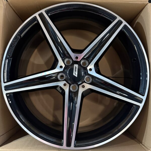 20 5X112 RLW44 Diam. preta Et 45 T. 8 CB 66,6 (mercedes)